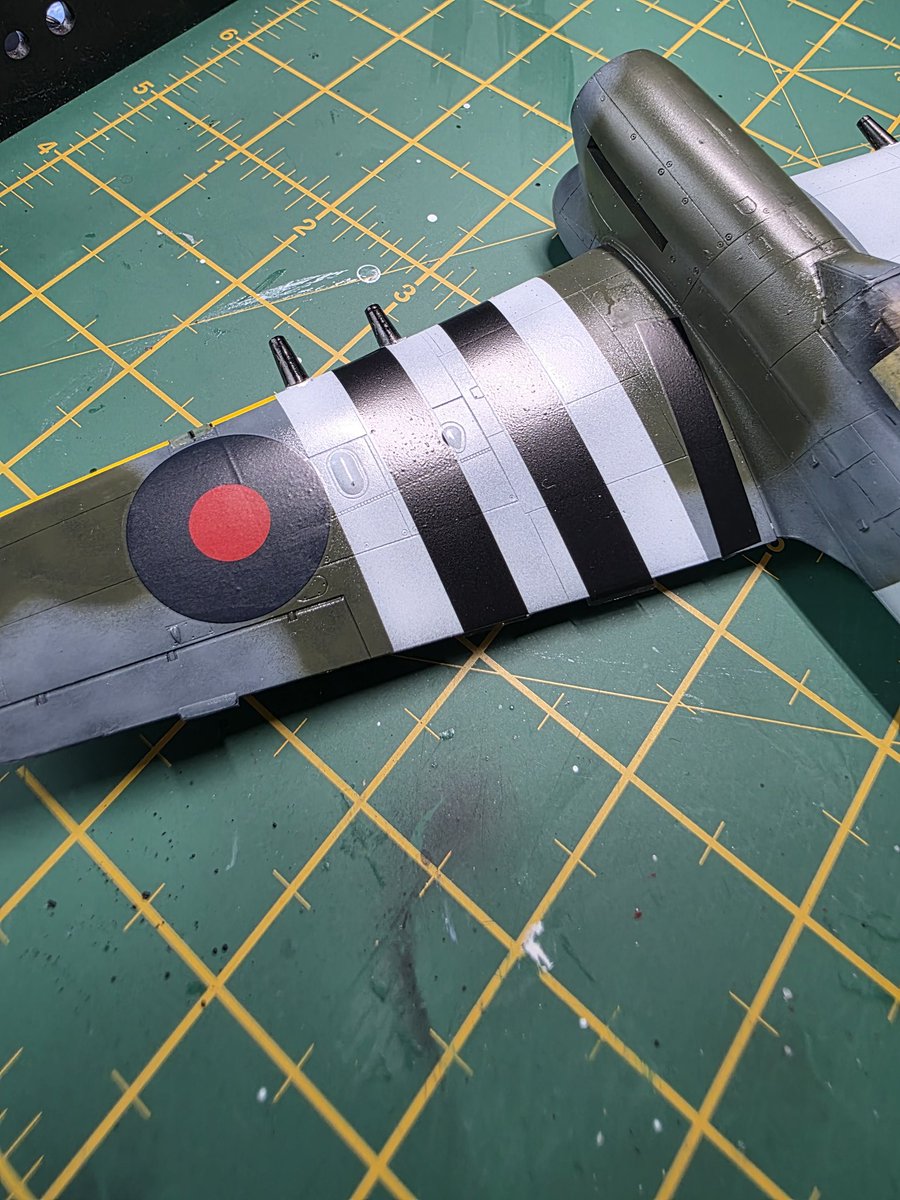 #JFFForSimon Port side wing topside nearly done.