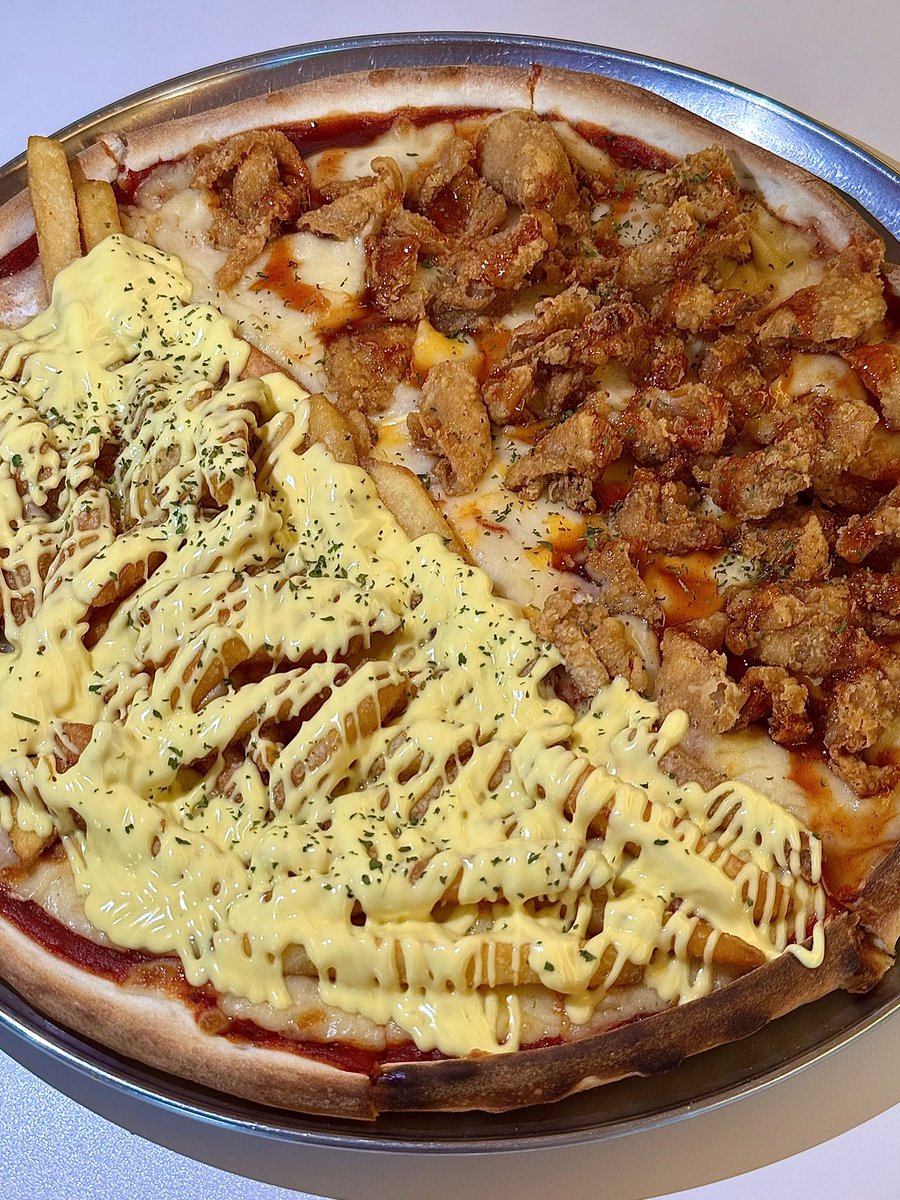 반반피자 닭껍질반 갈릭포테이토반 개맛있음