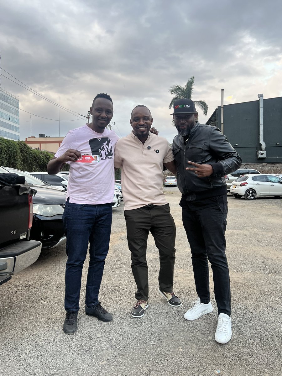 g2theflow's tweet image. Amazing time with amazing people yesterday at the #drunkenlectures it was #goodvibes #Patriotic vibes purely kenyan  event