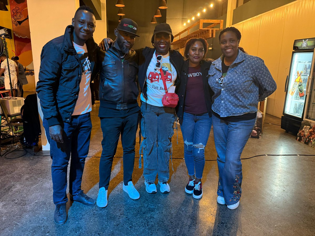 g2theflow's tweet image. Amazing time with amazing people yesterday at the #drunkenlectures it was #goodvibes #Patriotic vibes purely kenyan  event