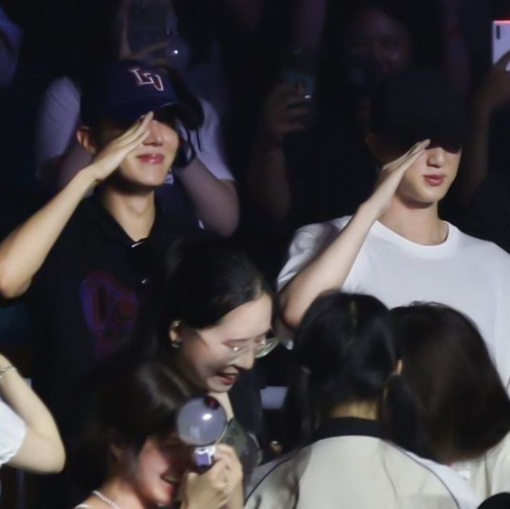 ibelongtobtsvt's tweet image. I survived this so I can survive that :⁠'⁠(

#btsvt