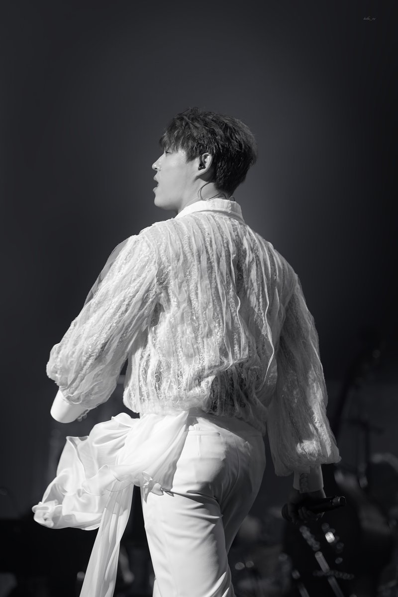 아니 우리 내년에 다양한 활동 중에 혹시 아이돌도 있나?