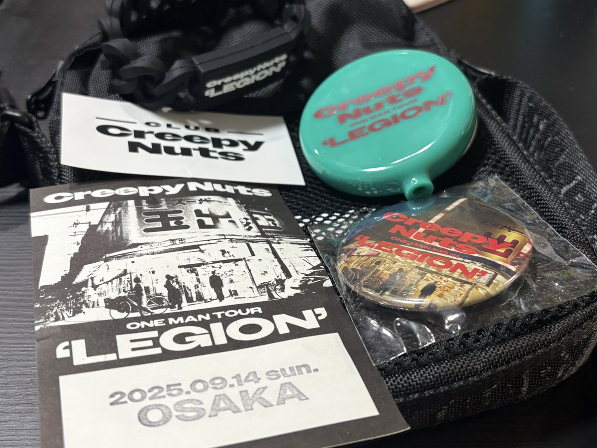 ERI__nuts's tweet photo. お会いできた方々、
息子を可愛いゆーてくれた道行く方々、
ありがとうございました ( ^ω^ ) 🩶

チケは今回泣く泣くお譲りやったけど！
30分ちょいしかおれんかったけど !! でも !!
ちゃんと現場で思い出作れたんで幸せです!!

お会いできなかった方々また次の現場で !! 🏳️ https://t.co/KtPBL5I3KP