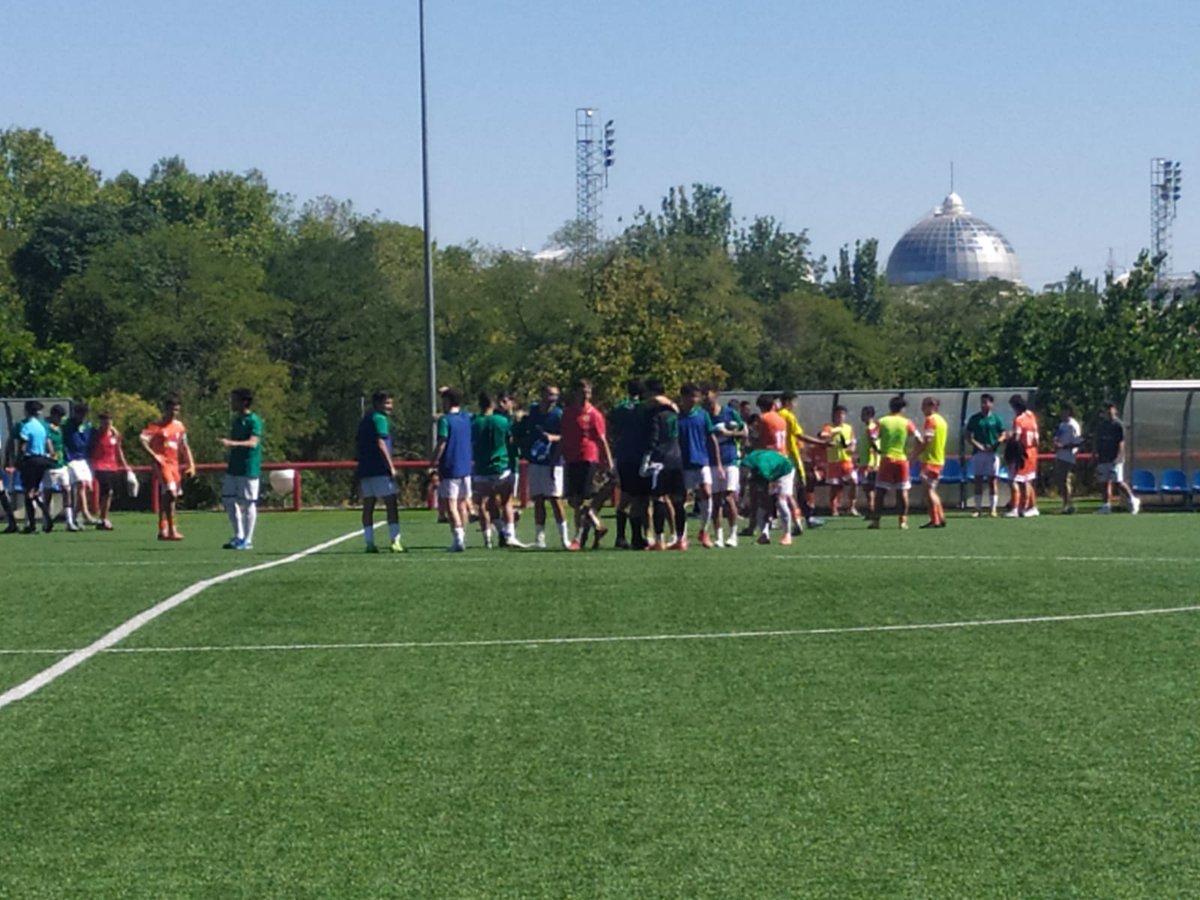 FINAL en el Luis Aragonés en PREFERENTE AFICIONADO GRUPO 1️⃣ con ✅ para los <a href="/dudugarrido88/">Edu Garrido</a> 👔 en el estreno de la 25-26 <a href="/RFFM_oficial/">RFFM</a>.
<a href="/ADAlcobendas/">Alcobendas CF</a> 2-FPA LAS ROZAS 1 con ⚽ de Hugo y Poza para los locales.
<a href="/Balon_Tierra/">𝔹𝕒𝕝𝕠́𝕟 𝔸 𝕋𝕚𝕖𝕣𝕣𝕒 ⚽</a> <a href="/TerceraPrefMad/">Fútbol de Madrid</a> <a href="/FutbolAlcoSanse/">Fútbol AlcoSanse</a> <a href="/madridaltanto/">Madrid al Tanto</a>