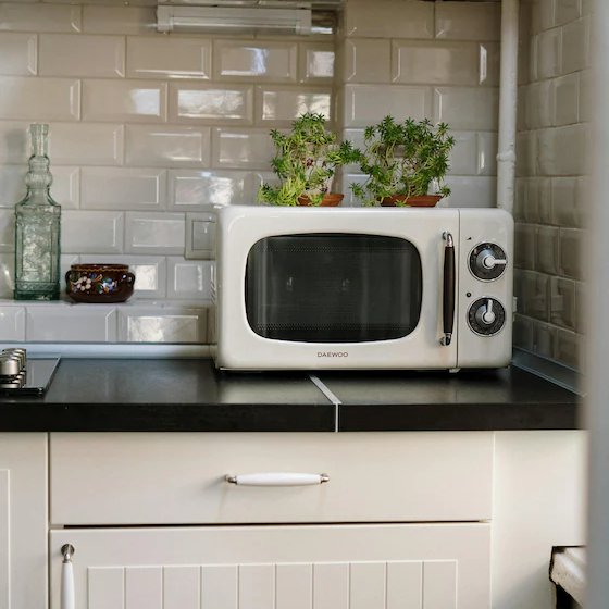 NDTVFood's tweet image. 5 Microwave Mistakes We Make And How To Fix Them
food.ndtv.com/webstories/foo…
#microwave #mistakes #kitchentips