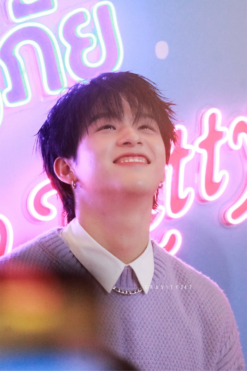 gravity24's tweet image. SO CUTE 💖 SKY ☁️🌈 #skywongravee 

GLADE HELLO KITTY X SKNN
#GladeHelloKittyxSkyNani 

@skywongraveee