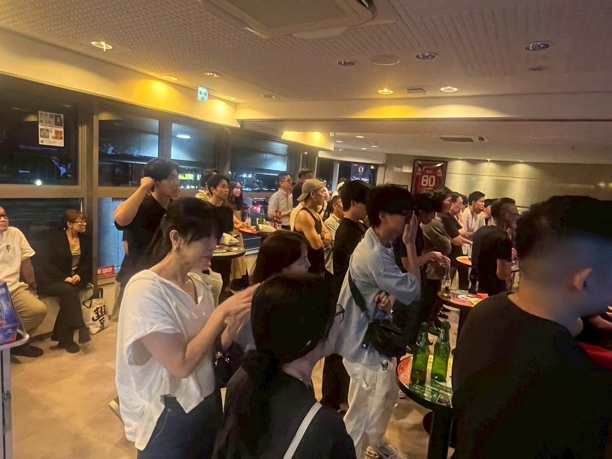 激アツ❤️‍🔥❤️‍🔥

盛り上がってます
#スポーツファンの溜まりBAR
#井上尚弥尚弥

現地観戦の後は是非溜まりBARで
一杯どうぞ🍻