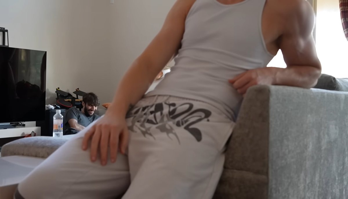 rina🔞 tweet media