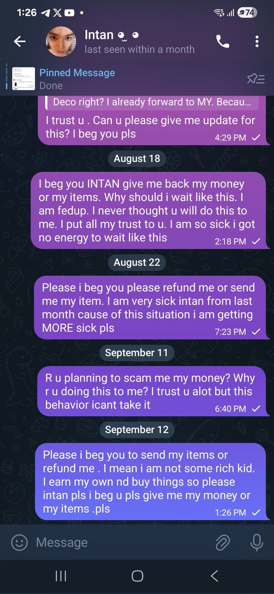 not_your_boooo's tweet photo. Anyone know intan the owner of @LoeyShop__ ?
I am getting so pissed off. This woman just seeing my message not any reply nothing. It has been year she took my money, not sending my items. She even deactive her twitter acc
#pasarscammer @PasarScammer 
help me to get my money back https://t.co/agivMvgsZF