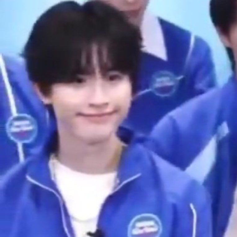 มูมูบัส (rest) (@mulike23) on Twitter photo 