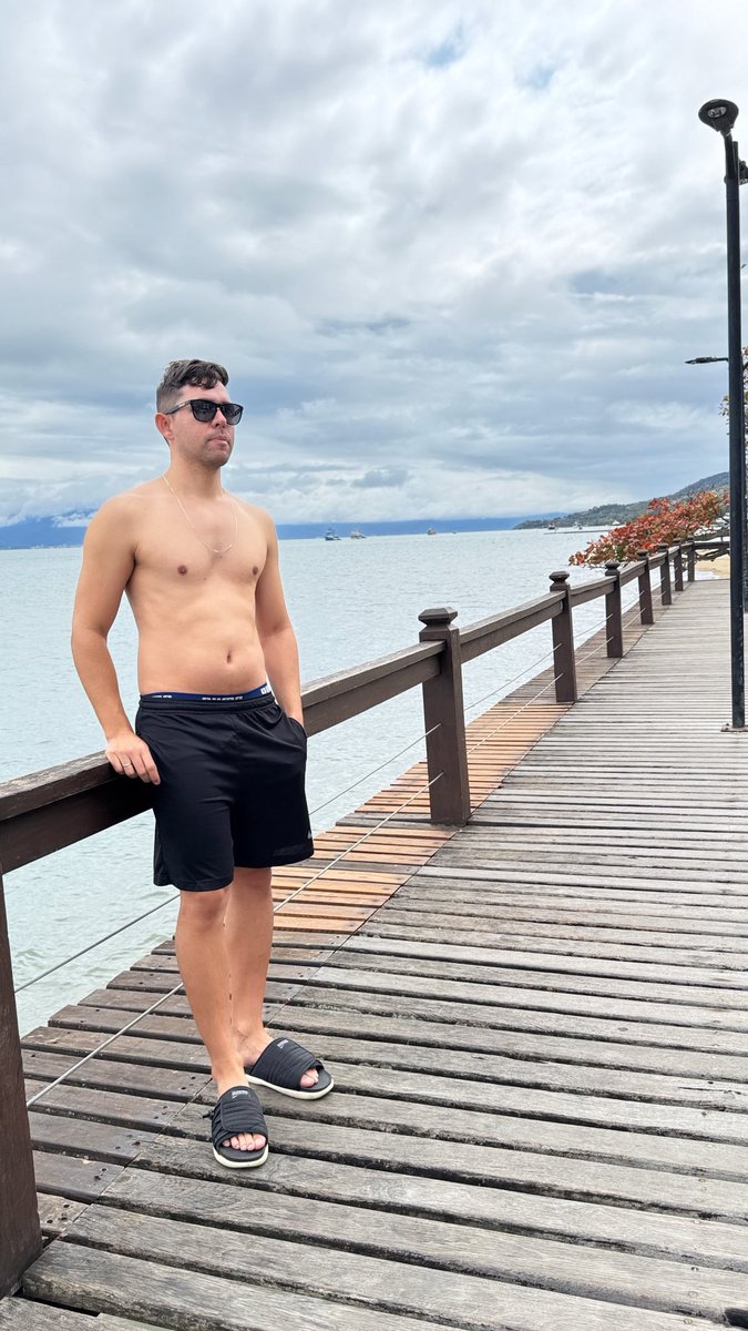 Chudai 
#PINTOSAWARDS 
#PINTOAWARD