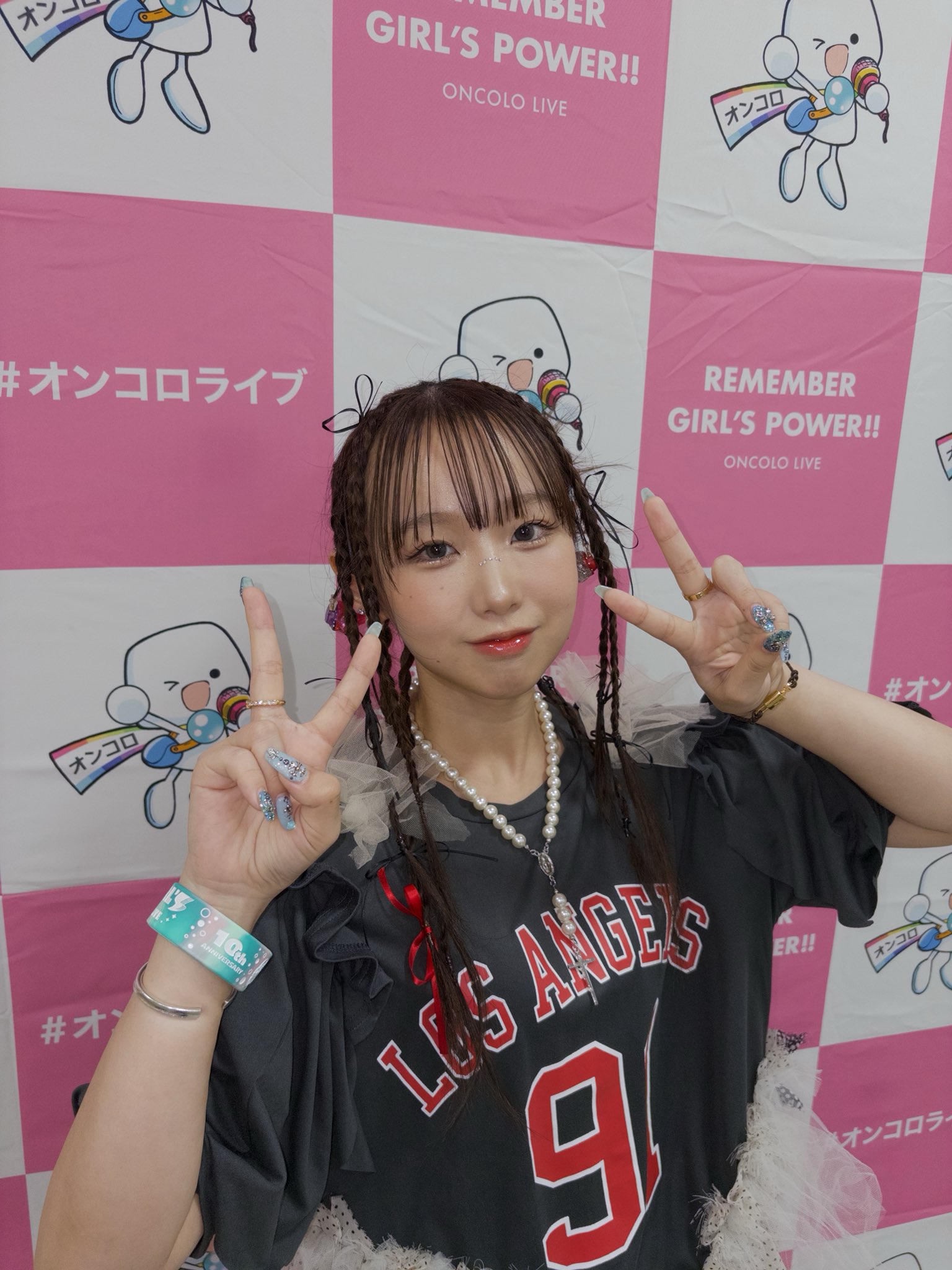 荒井麻珠 はじまりの場所 サイン入りポスカ有り 荒井麻珠、始動記念限定CD「はじまりの場所」、ファンのアツい