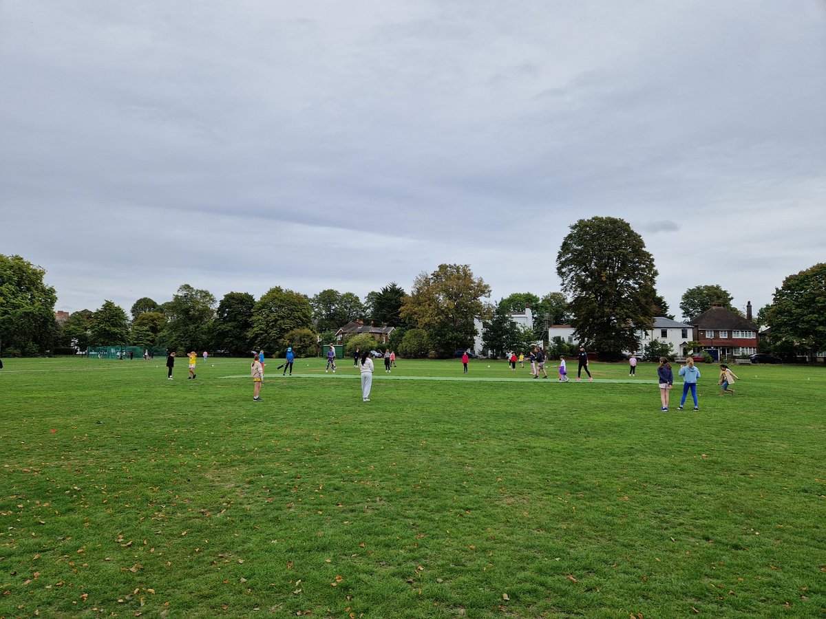 MitchamCC's tweet image. Girls and women takeover in full swing this afternoon