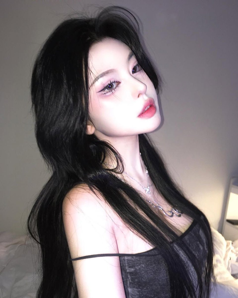 애기,🖤 주말 끝나는거 짜증나지.❓

언니가 놀아줄게🖤

#펨돔 #FD #펨섭 #멜섭 #여왕깨기 #여공남수 #레즈