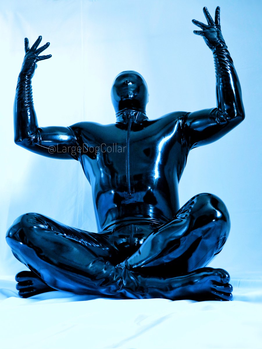 海太郎 (SK!N⏩5/11) (@largedogcollar) on Twitter photo 