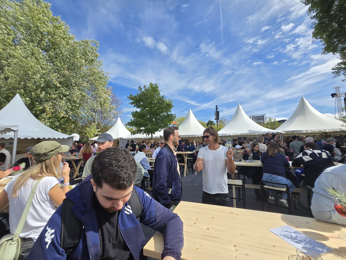 A good day to watch people do some bicycle right <a href="/RedBullCH/">Red Bull Switzerland</a> ? Thanks for inviting me