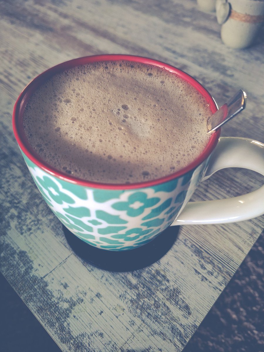 Kaffee!
Kaffee!
😌