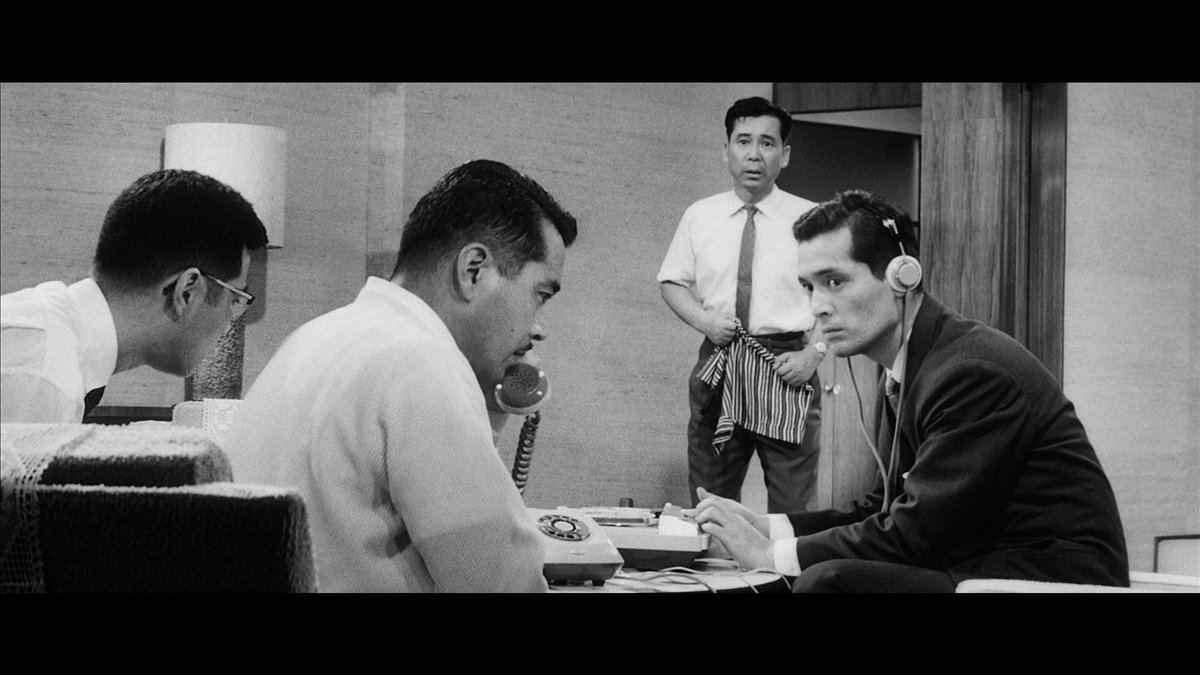 pepguhly's tweet image. 👑🏆🎥🏆👑

#35mm #Cinematography #Blocking #Kurosawa #HighAndLow