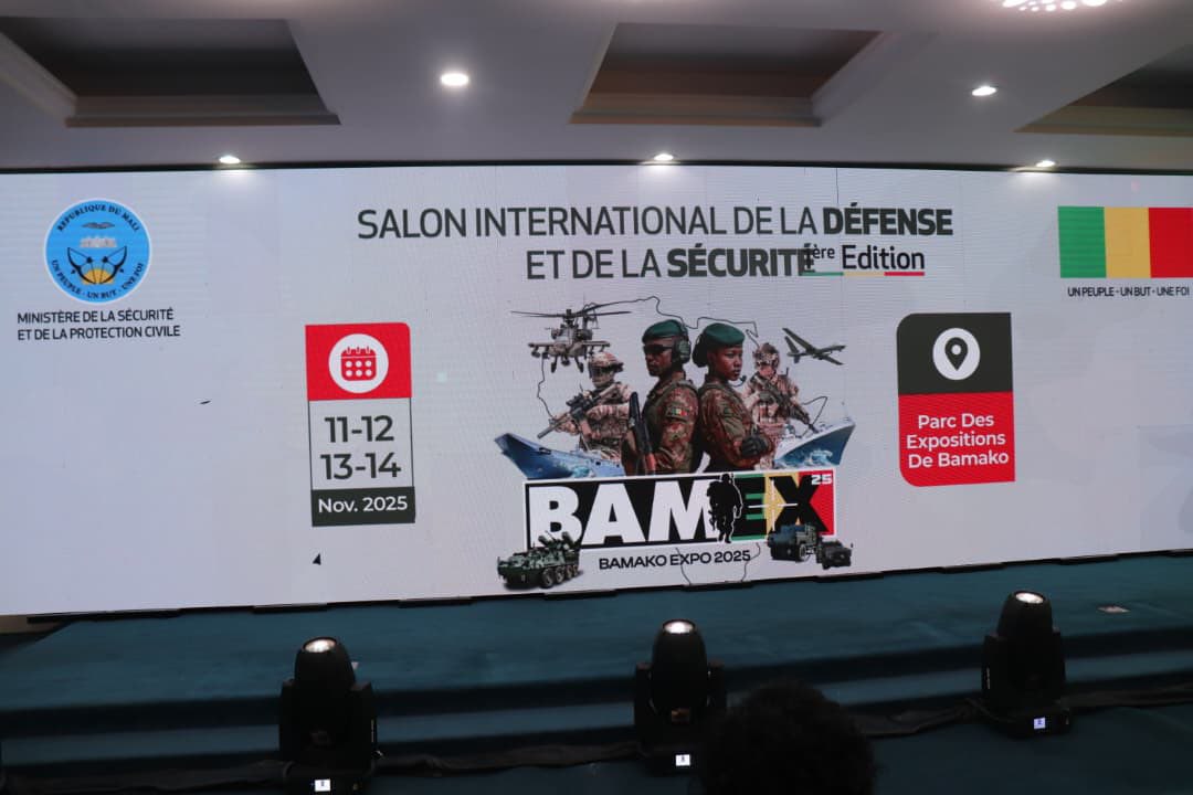 malkoomx00's tweet image. #Mali #FAMA 🇲🇱
Bamako accueillera le Salon international de la défense et de la sécurité  

La capitale malienne vibrera, du 11 au 14 novembre, avec la première édition de Bamako Expo 2025 (Bamex’25). 

Cette initiative historique vise à: 

⤵️