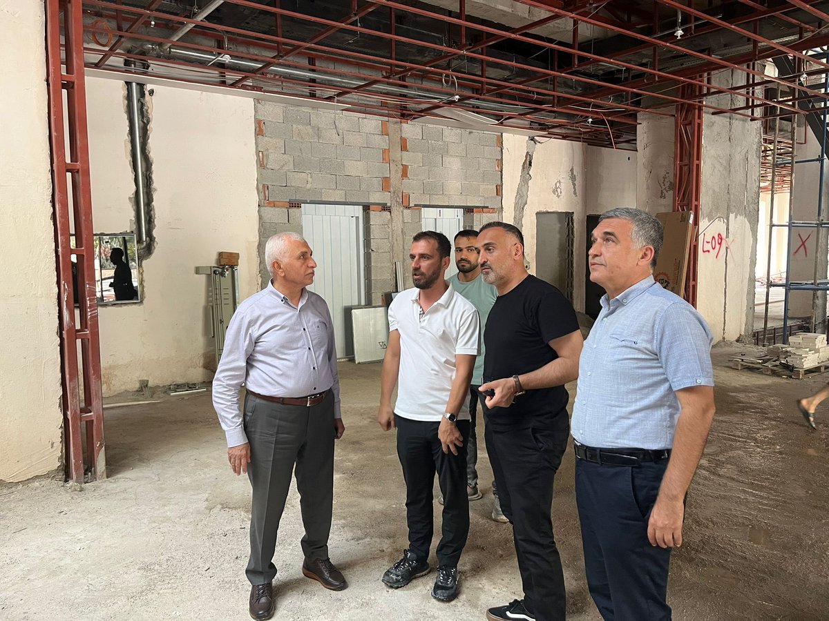 Siirt AK Parti Milletvekili Sayın Mervan Gül ,Kütüphaneler ve Yayımlar Genel Müdürü Sayın Taner Beyoğlu, ile İl Müdürümüz Sayın Mehmet Sabahattin Genç ilimizde yapımı devam eden İl Halk Kütüphanesi ve Kültür Merkezi inşaat alanında incelemelerde bulundular.

<a href="/mervangul56/">Mervan Gül</a>