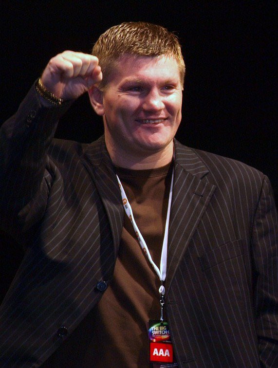 kurtiswoodward's tweet image. God bless and good night @HitmanHatton there will and always will be only one #Hitmanhatton everyone drop a like and share for your love one and only boxing legend Ricky Hatton 🥊💔 #rip #riprickyhatton
