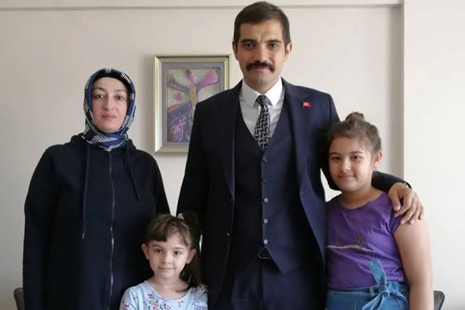 Sinan Ateş !