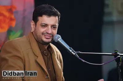 سخنرانی حرفه ای بود، دین را معرفی میکرد ،استاد توهمات توطئه بود،جوانان زیادی را برای ظهور آماده میکرد و خودش را دانای اسرار امام زمان (عج) میدانست ،حدیث جعل میکرد،تعداد زیادی شاگرد دارای ایدئولوژی خالص تربیت کرد،استاد رسانه بود.
این توصیفات مسعود رجوی بود تصویر دوم تزئینی است.