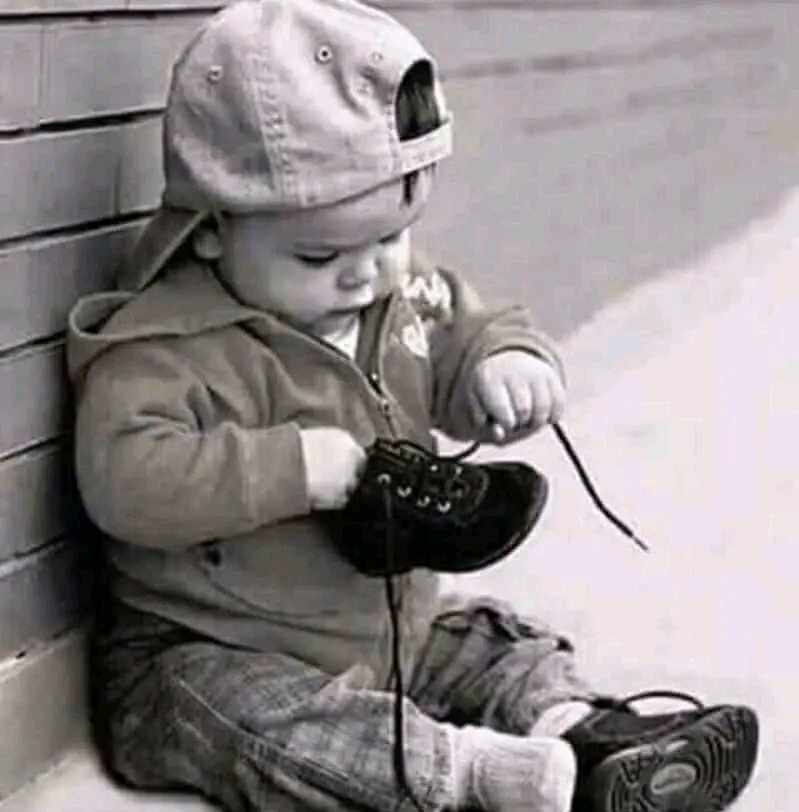 لسيت البنايات فقط تحتاج مخرج طوارئ
إنما الكثير من العلاقات بحاجه لذلك المخرج