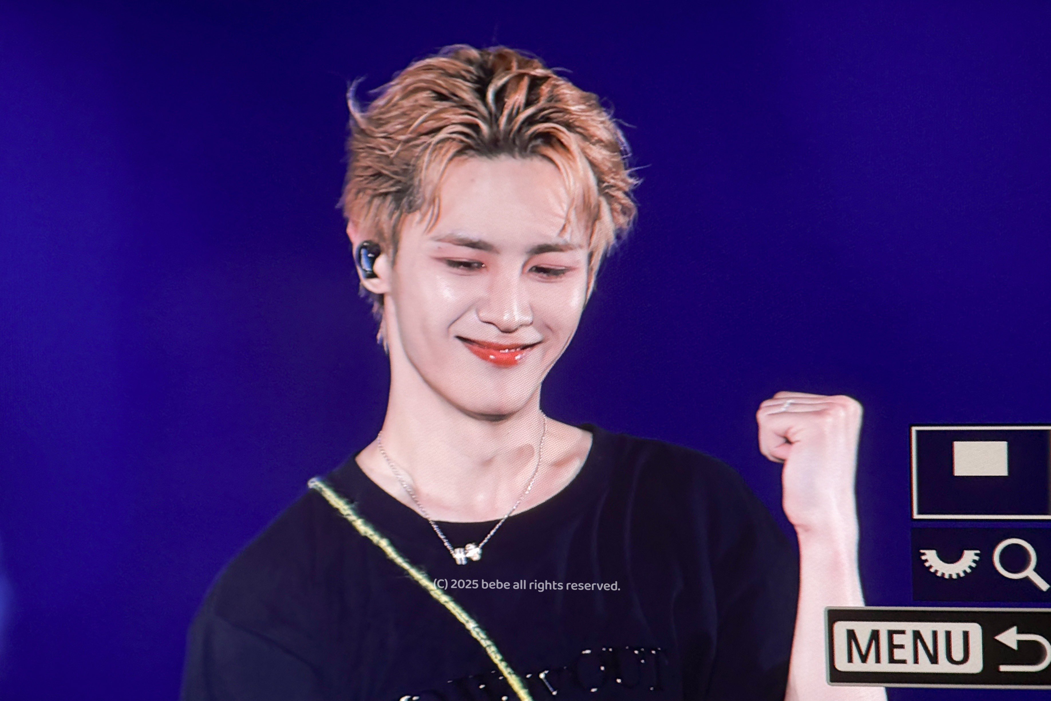 WayV クン 쿤 クニベア 𝐛𝐞𝐛𝐞 on X: 