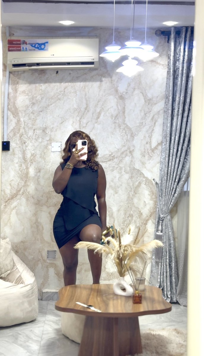 Fayokunmii's tweet image. Stunning, literally✨