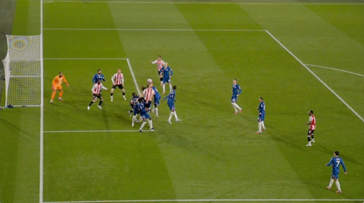 Haven't watched the Chelsea game yesterday but thats surely offside?
