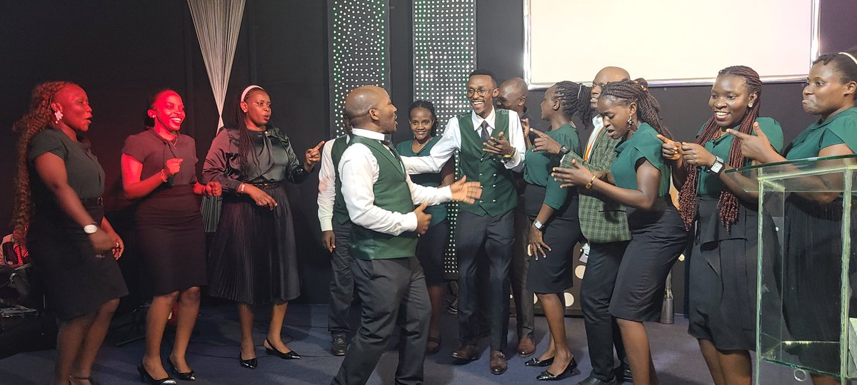 FlamesChurch's tweet photo. This is my Choir IISmartness, Jolly ,heart after God's won ,what about yours ? lets describe our choir 🥰 https://t.co/0ZNMYgQR8z