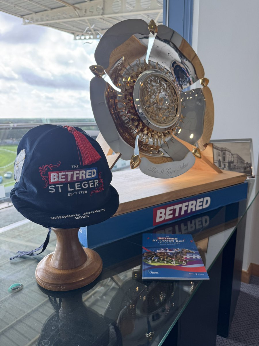 Scandinavia and Aaron Molony🟠🔵

G1 <a href="/Betfred/">Betfred</a> St Leger winner🥇
