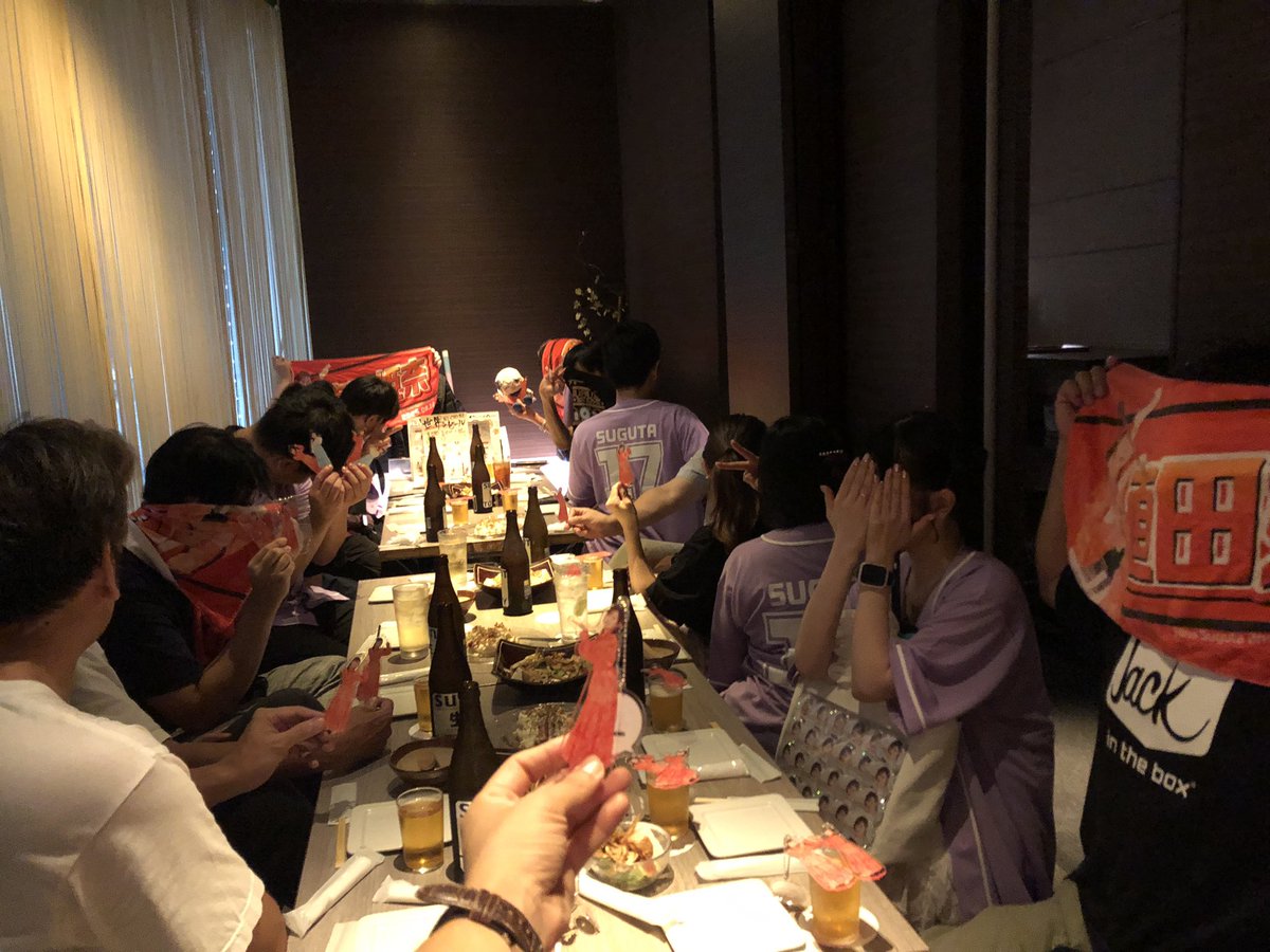 MIDZbangdreamer's tweet image. 姫奈ちゃん！あぐぽん！habanaさん！
浅井さん！響さん！柴田さん！
2nd LIVEお疲れ様でした！🍻
#直田姫奈_FEVER
#るーむめいと酒豪部