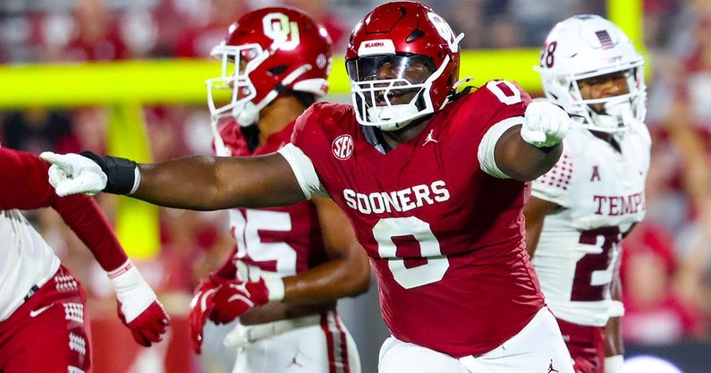 Yesterday, OU’s Defense gave up one 20-yard run. For the rest of the game, Temple had 26 carries for 6 yds…SIX YARDS
That’s a Brick Wall.