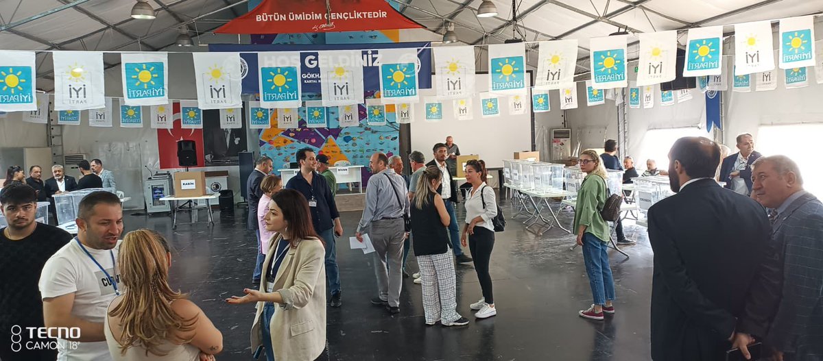 📍Kartal

Üyelerimiz, delege seçimleri için heyecan ve coşkuyla oylarını kullanmaya devam ediyor. Bu süreçte emeği geçen herkesi yürekten kutluyorum.

Teşkilatımız var olsun!