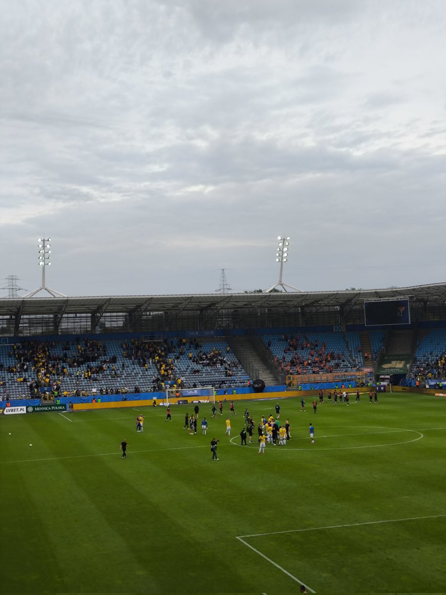 synjacka's tweet image. Remis z Niecieczą, od strzelonej aż do straconej bramki gramy na stojąco. Strata punktów