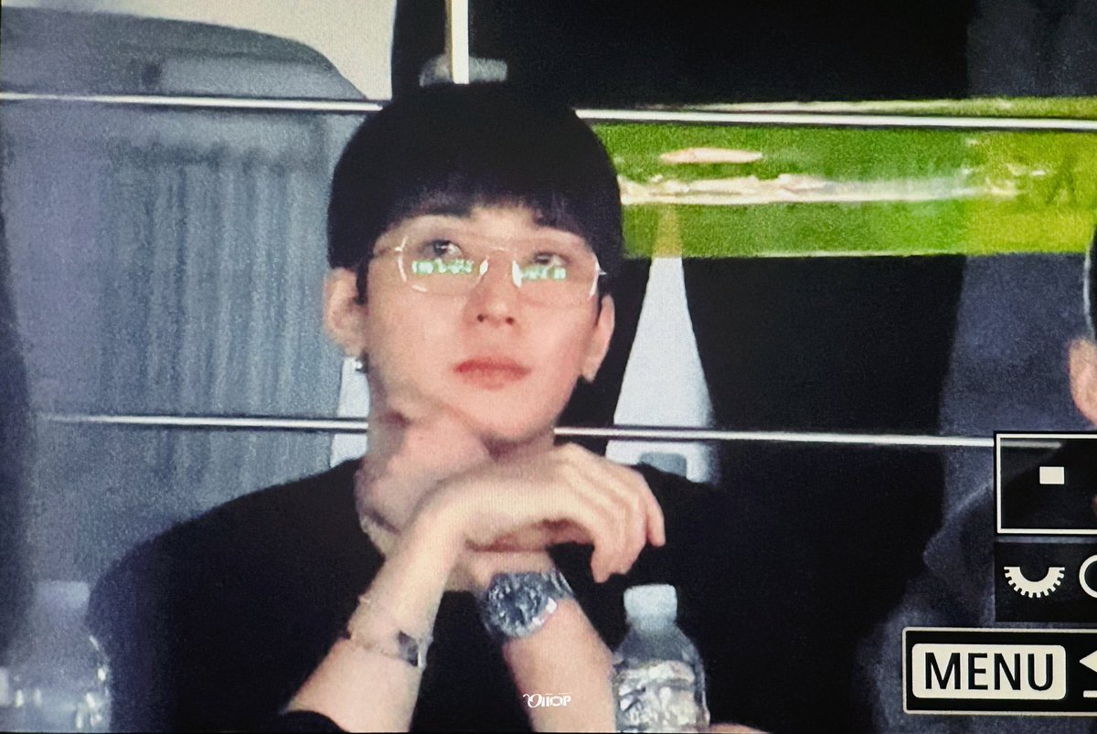 와 진짜 아이돌 연하 남친 보러 온 배우 남친 같이 나옴 과장 아님 ㄹㅇ