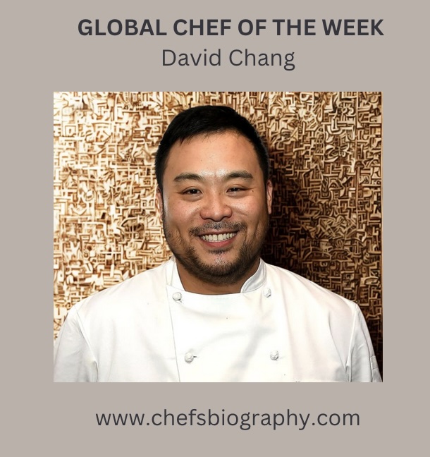 Chef Of The Week : chefsbiography.com
David Chang is a pioneering chef and restaurateur whose work has redefined modern Asian-inspired cuisine...hospitalitychain.com/company/davidc….  .#chefsbiography #hospitalitychain #globalchefs #chefoftheweek