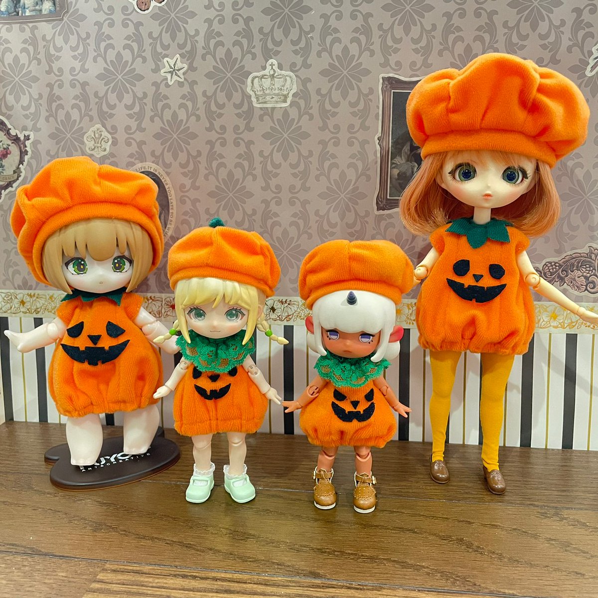 littleanne.booth.pm/item_lists/m4Z…

過去作のお洋服数点をsale価格に変更しました。
かぼちゃ、かわいいと思うんだけどなぁ・・・(笑)