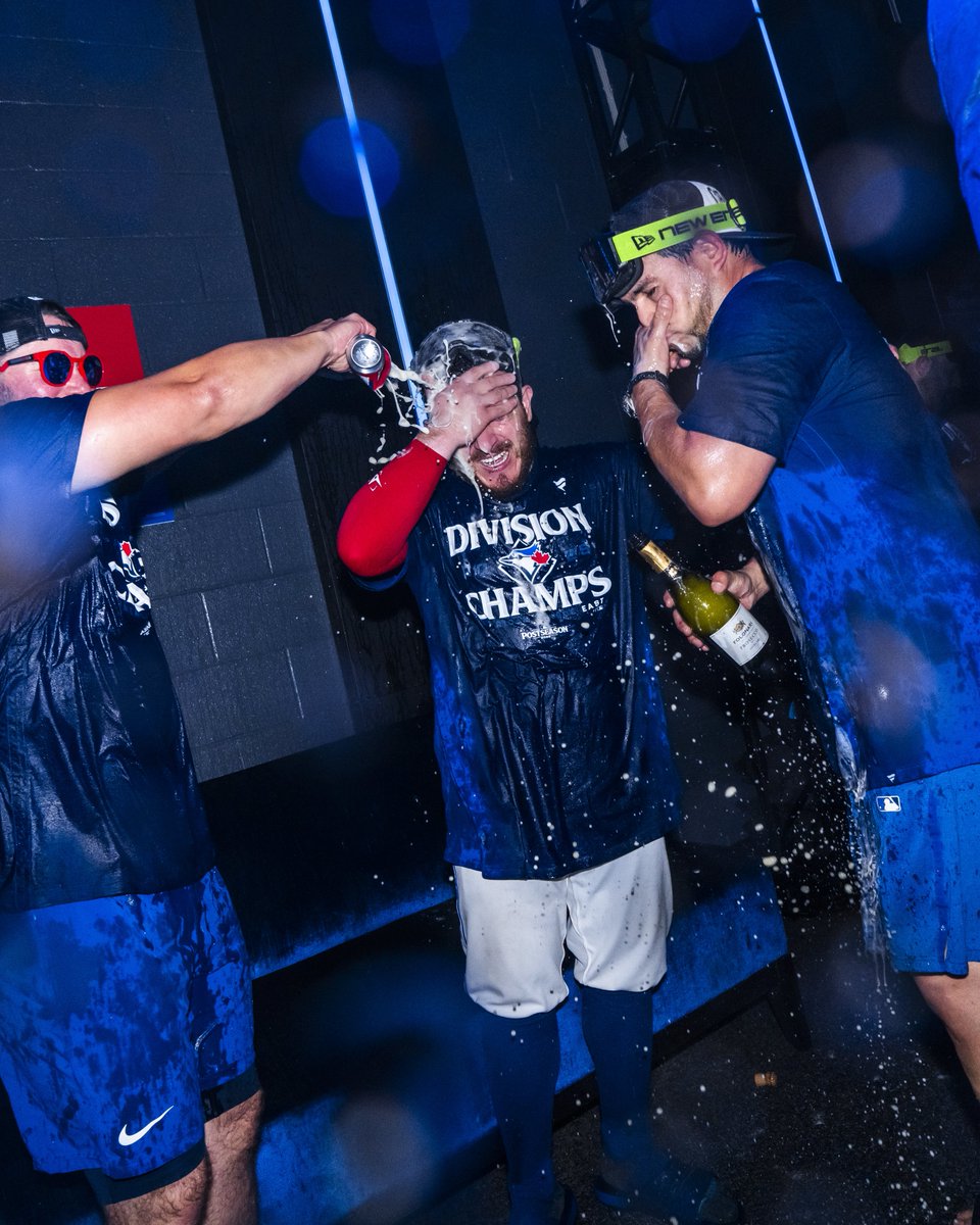 Toronto Blue Jays tweet media