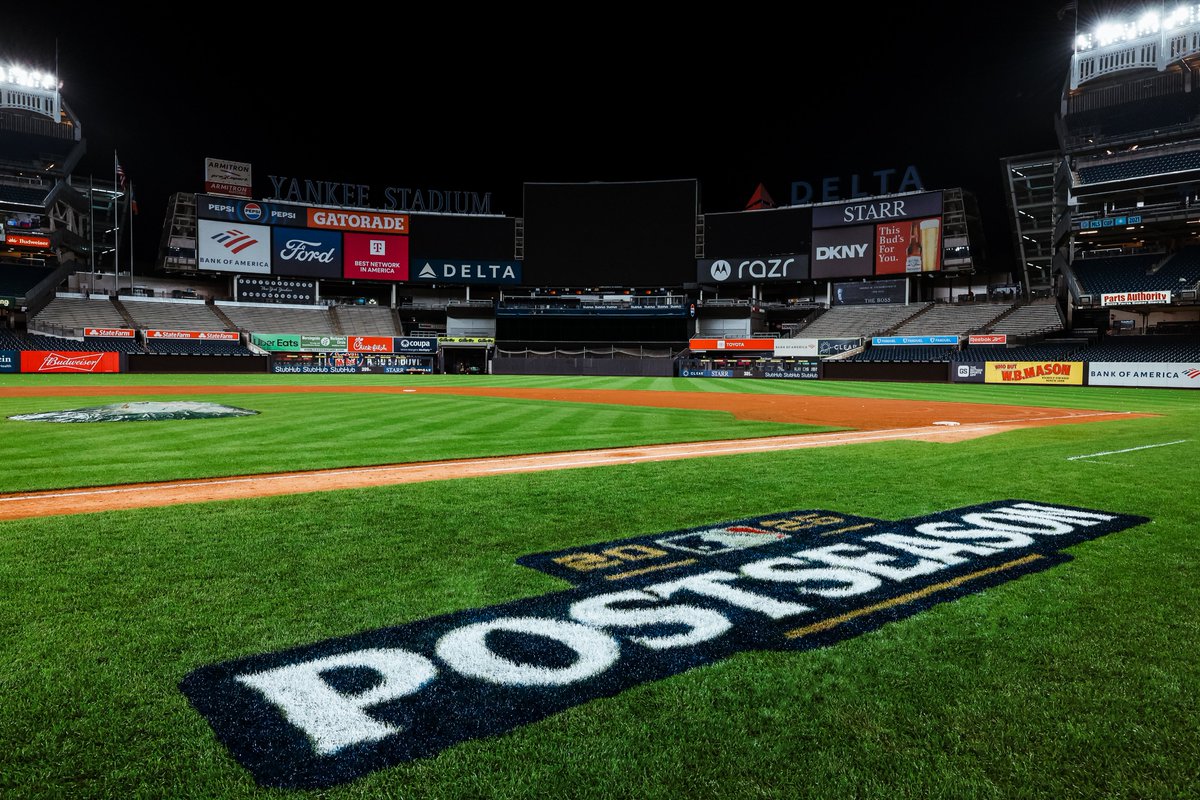 Yankees's tweet image. Our favorite season: