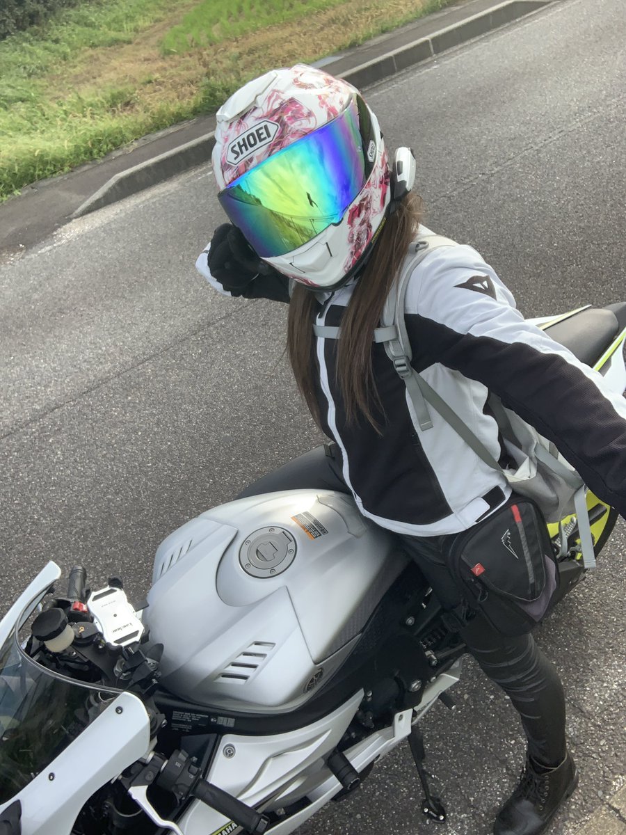 AnesanKyoto's tweet image. 少し乗れそうでしたのでタイヤ慣らしの続きです🏍️🐻
#バイク乗りと繋がりたい 
#バイク好きと繋がりたい
#バイクのある風景 
#yzfr6
#yzf
#yamaha
#ツーリング