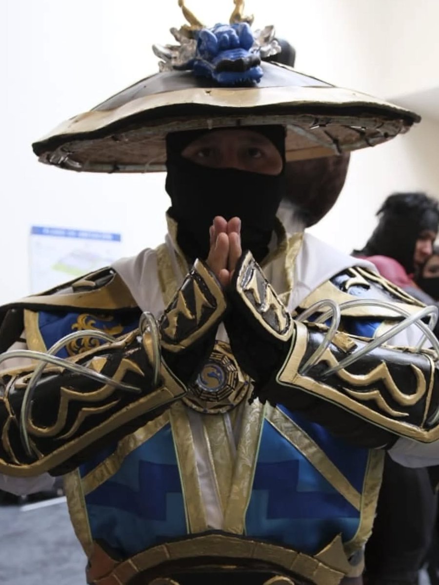 lamolemx's tweet photo. 🥊⚡️🥊 Nuestra #FirstClassCosplayCompetition se va a poner reñida... no te la pierdas a las 7 pm en el MegaAuditorio @maruchanmx de #AniMole3. https://t.co/6Z0TBf5j1A