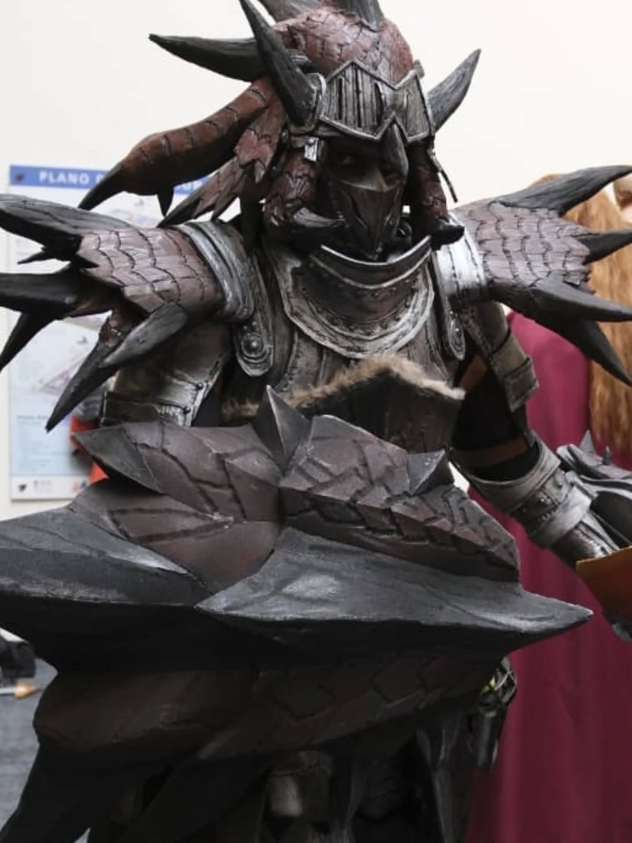 lamolemx's tweet photo. 🥊⚡️🥊 Nuestra #FirstClassCosplayCompetition se va a poner reñida... no te la pierdas a las 7 pm en el MegaAuditorio @maruchanmx de #AniMole3. https://t.co/6Z0TBf5j1A