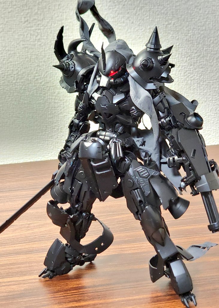 ninjin_14789's tweet photo. #今月完成しなかったプラモ晒そうぜ 

グフは来月には完成させたい！そのつぎにドムは今年完成出来れば良いかな、ガンダムは完全に来年行き！ https://t.co/wATqboyKrx