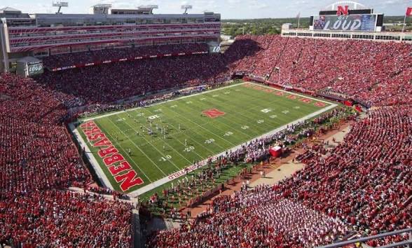 mjevans2008's tweet image. Truly grateful and Blessed to receive an offer from @HuskerFootball All glory to GOD!!! @s_kwilli32 @CoachAbrams @TDAlabamaMag @MinorRecruiting @HallTechSports1 @AL6AFootball @On3Recruiting @247Sports @JohnGarcia_Jr @DownSouthFb1