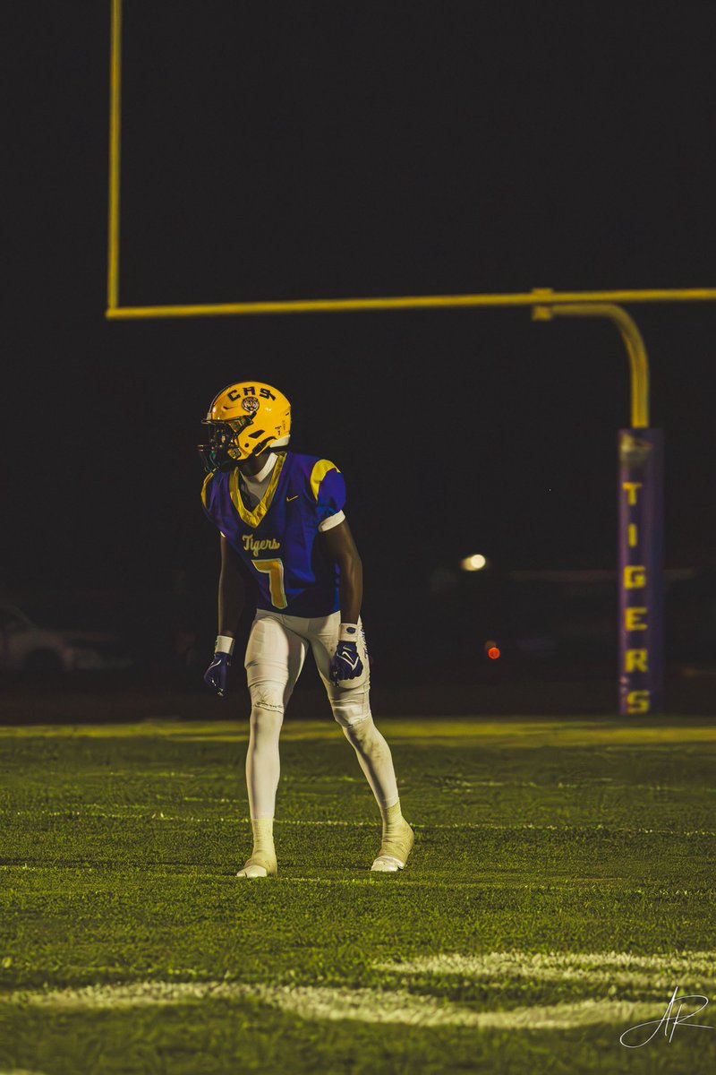 11 receptions,186 yards,1 td, against the number 1 team in 4a!!!!! hudl.com/v/2SqQaY