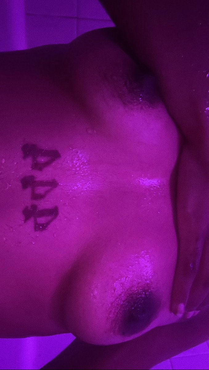 Desire 💋 tweet media