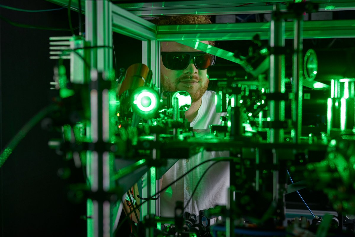 UQscience's tweet image. #UQ physicists have discovered new ways to understand turbulence in superfluids – exotic liquids that flow without friction – offering insights that could shape future technologies and fundamental physics research.

Read more: bit.ly/4nnvK0r

@DrTWNeely @UQ_News